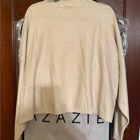 Zenana Cream Women's Sweater - Picture 1 of 1